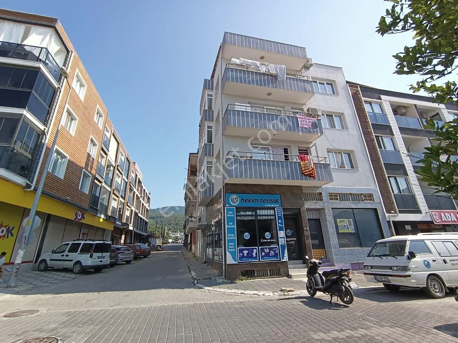 Kuşadası Davutlar Merkezde 120 M2 Ayrı Mutfak Satılık 3+1 Daire — fotoğraf 2