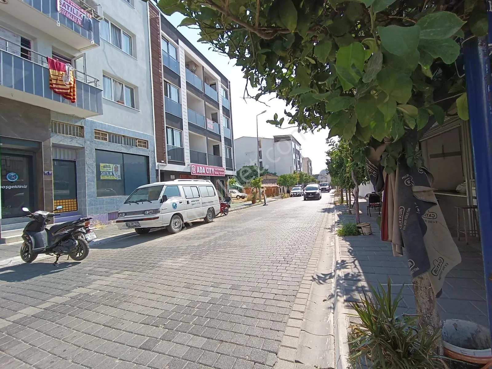 Kuşadası Davutlar Merkezde 120 M2 Ayrı Mutfak Satılık 3+1 Daire — fotoğraf 3