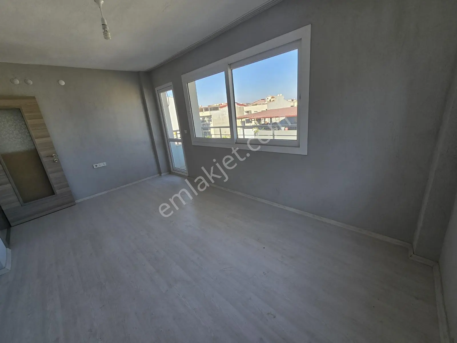 Kuşadası Davutlar Merkezde 120 M2 Ayrı Mutfak Satılık 3+1 Daire — fotoğraf 14