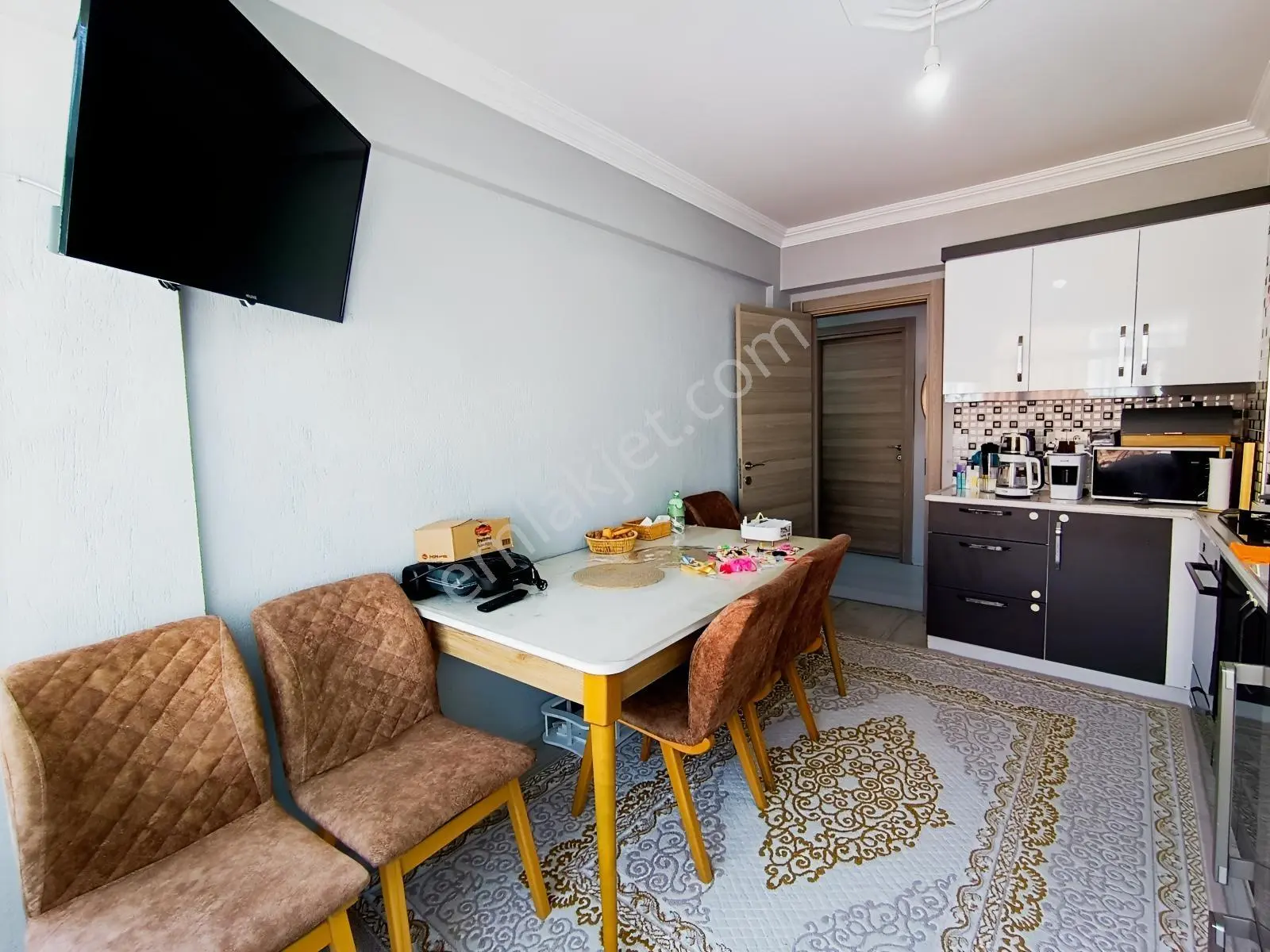 Kuşadası Davutlar Merkezde 120 M2 Ayrı Mutfak Satılık 3+1 Daire — fotoğraf 25