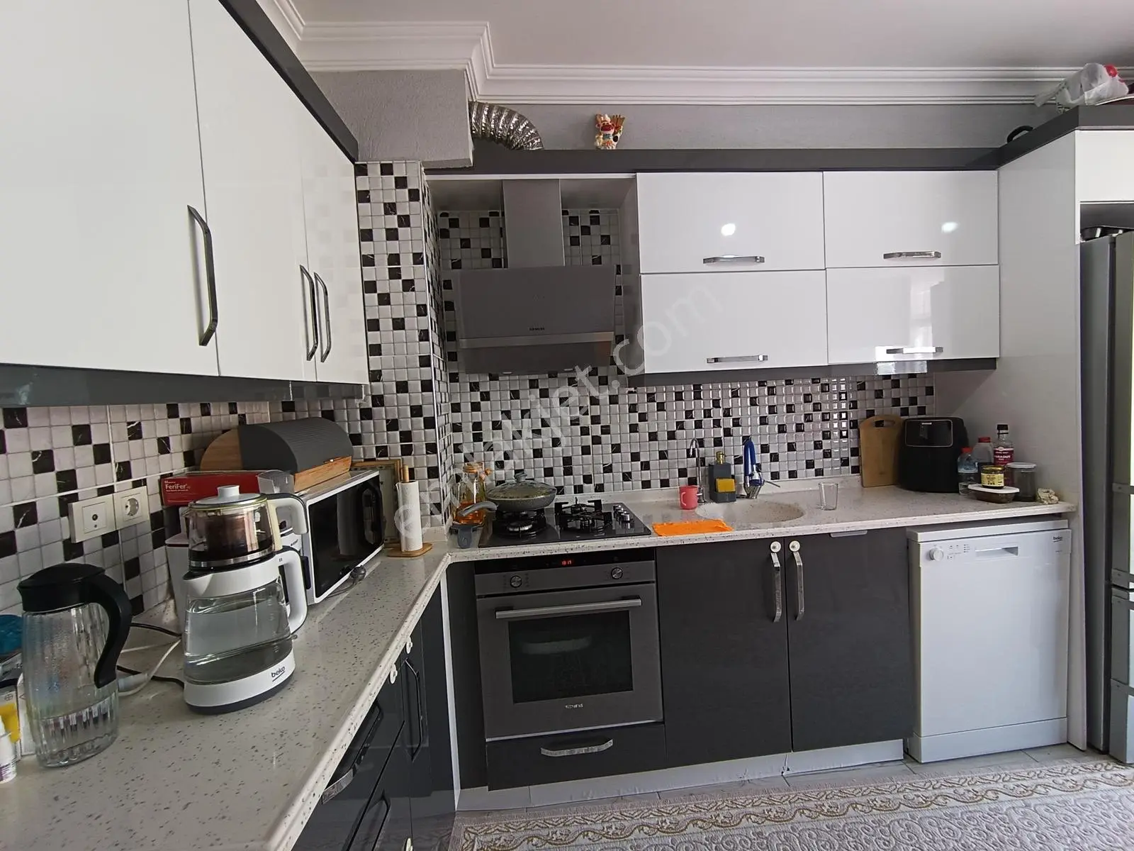 Kuşadası Davutlar Merkezde 120 M2 Ayrı Mutfak Satılık 3+1 Daire — fotoğraf 26