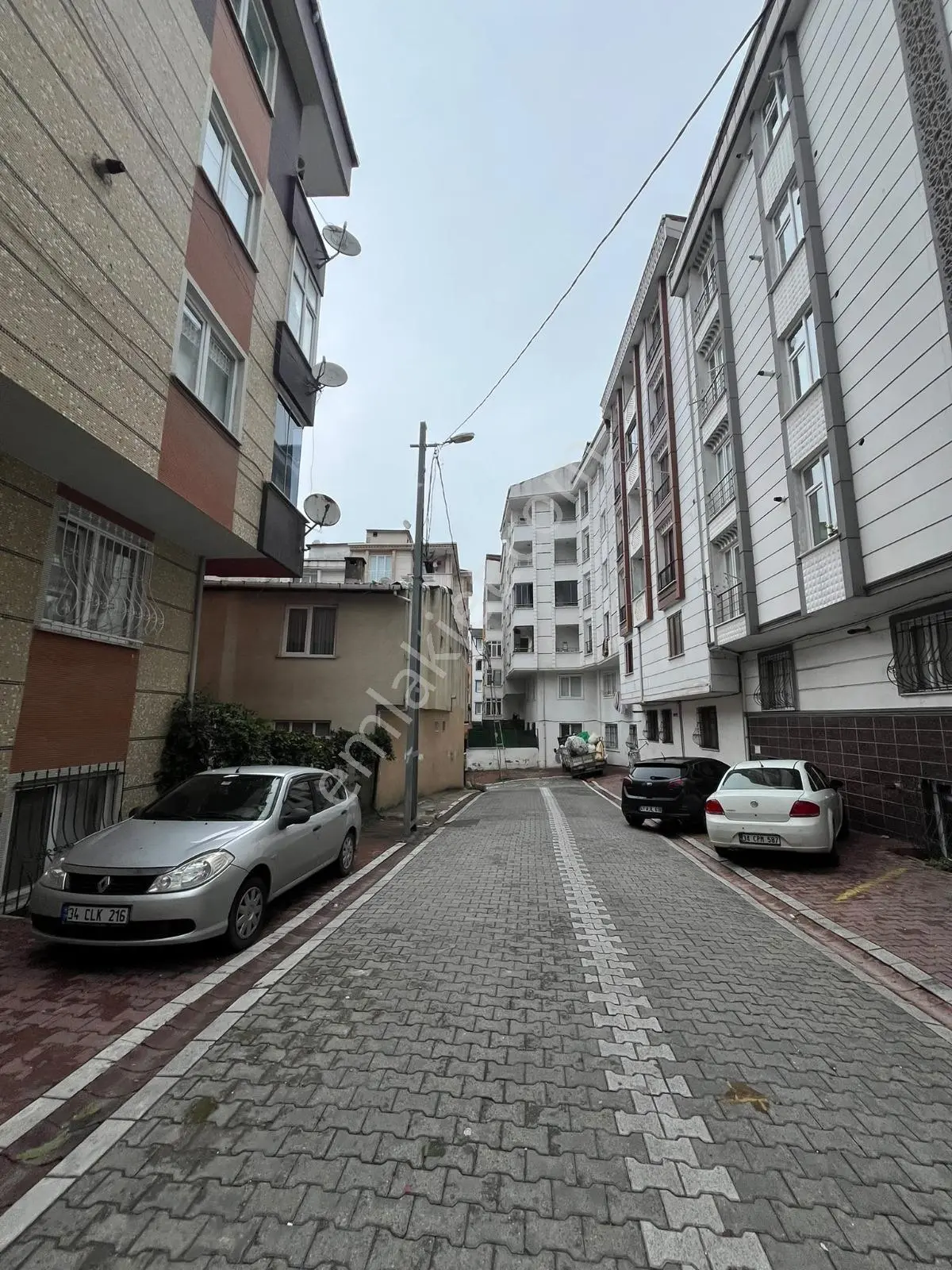 Şans Gayrimenkul'den Sultaniye'de Düz Giriş Emsali 2+1 — fotoğraf 31