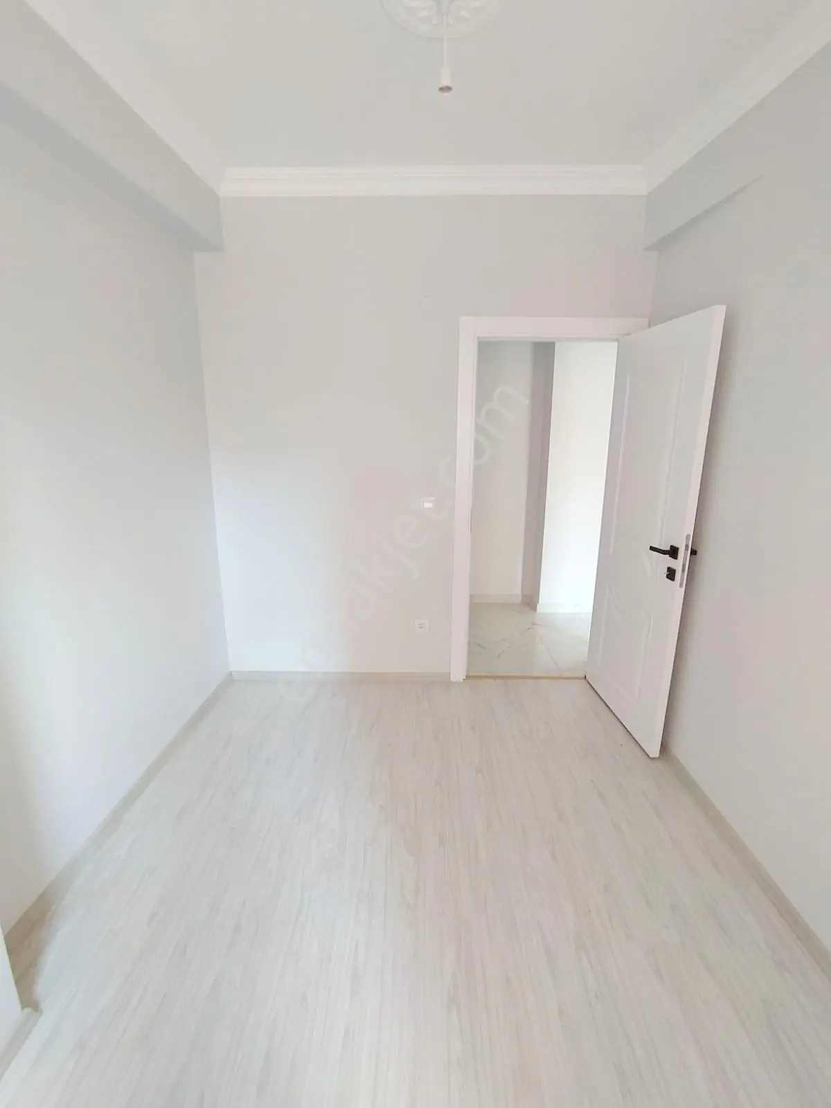 Mertcan'dan Yakacık'ta Orman Ve Adalar Manzaralı Lüks 3+1 İskanlı — fotoğraf 21