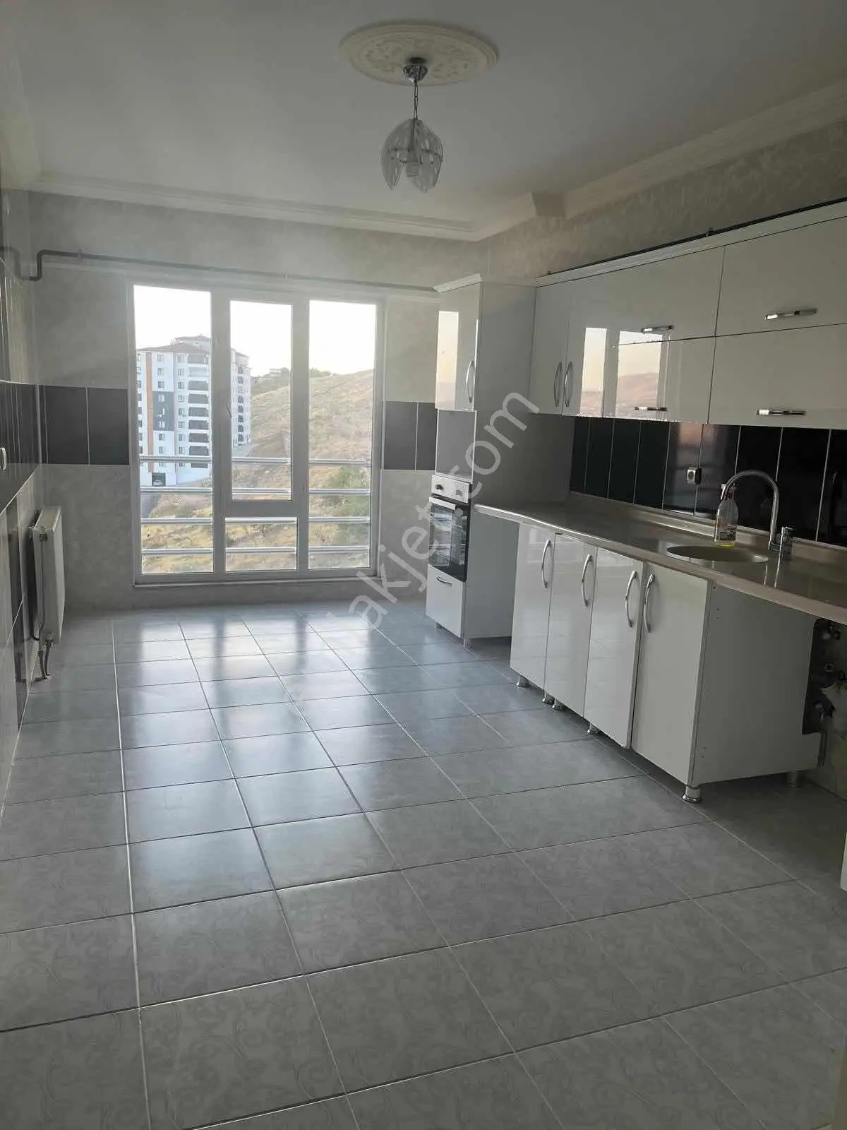 Abdullahpaşada 160 M2 3+1 Satılık Daire