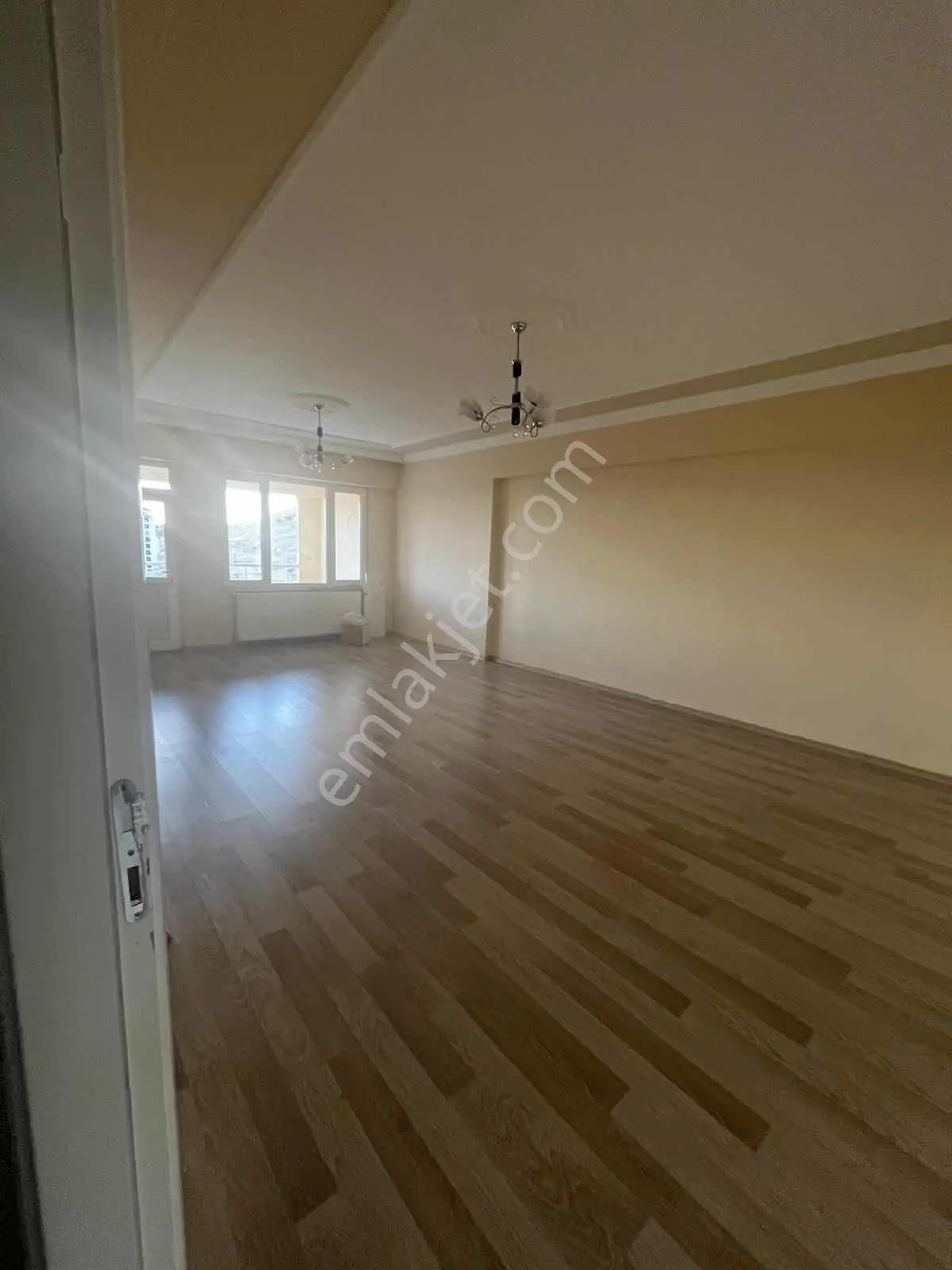 Abdullahpaşada 160 M2 3+1 Satılık Daire — fotoğraf 4
