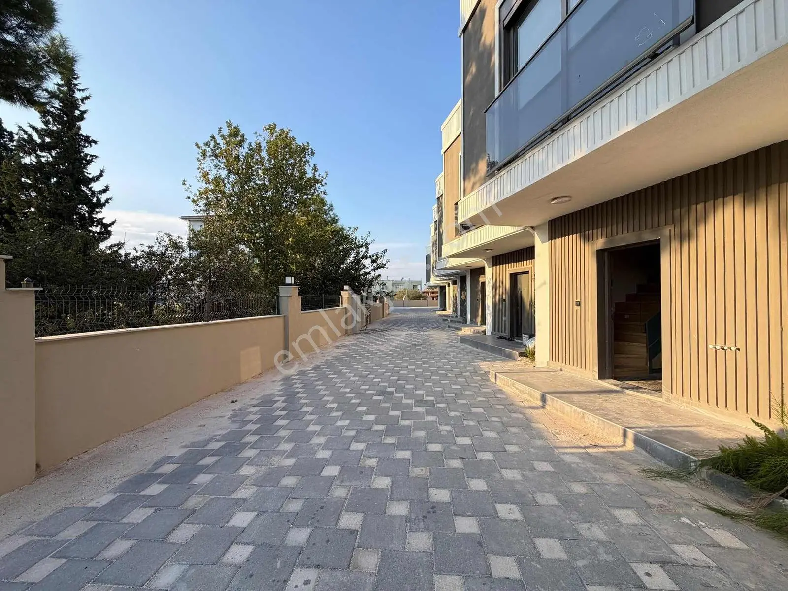 İskanlı Kompleks Villa Tadında 2+1 Satılık Daire — fotoğraf 5