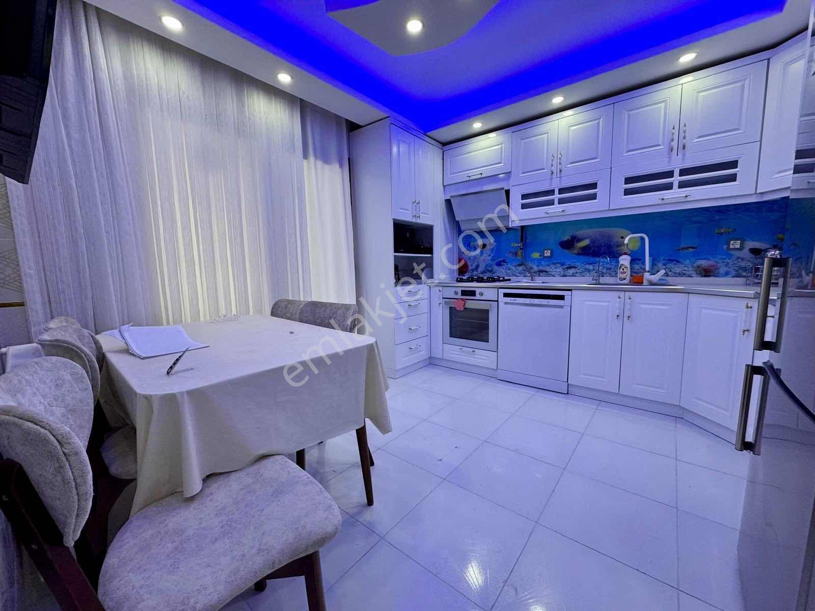 Muradiye Mah Satılık 3+1 150m² Ara Kat Daire — fotoğraf 4