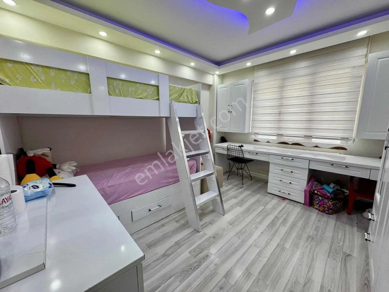 Muradiye Mah Satılık 3+1 150m² Ara Kat Daire — fotoğraf 22
