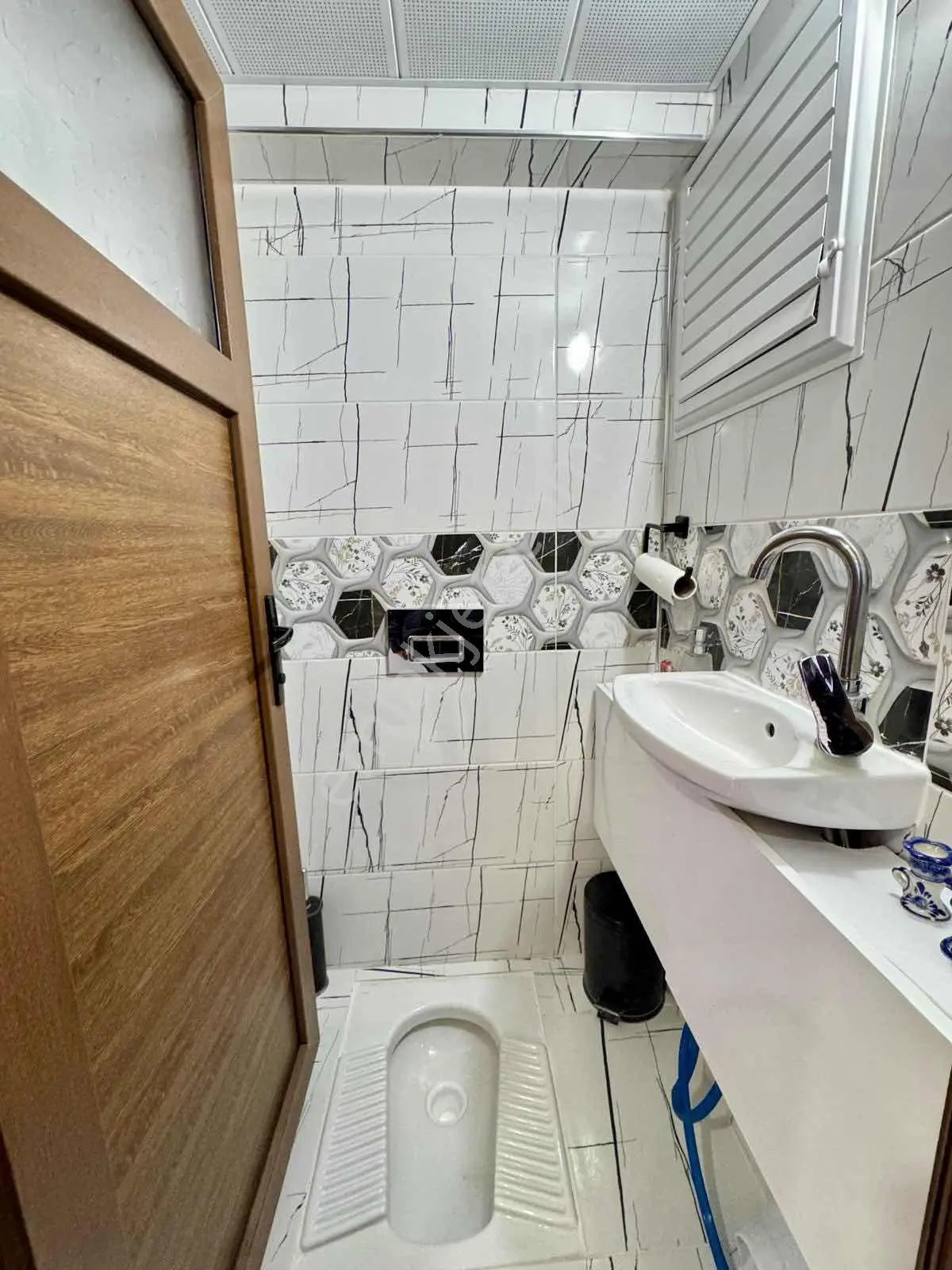 Muradiye Mah Satılık 3+1 150m² Ara Kat Daire — fotoğraf 28