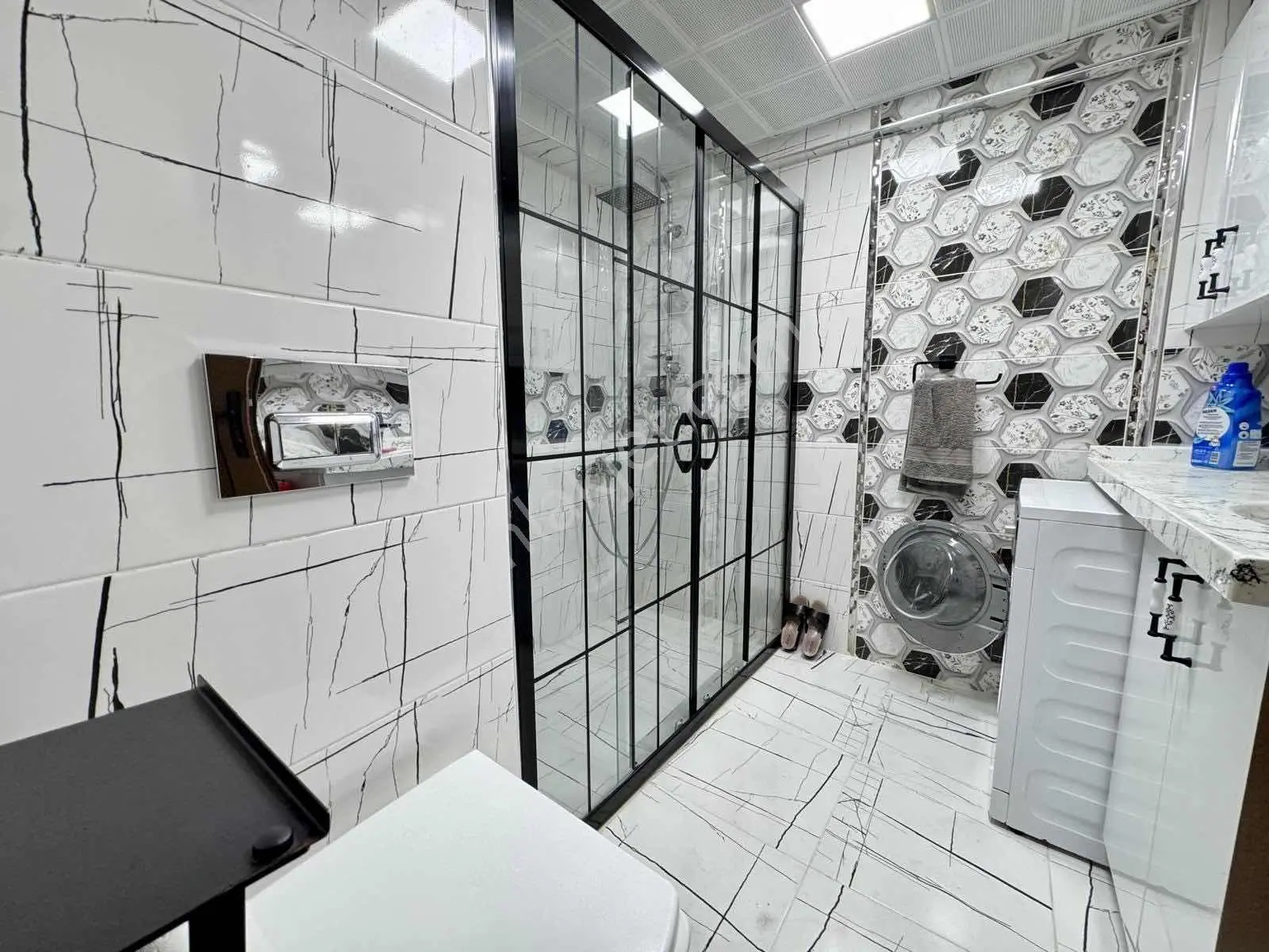 Muradiye Mah Satılık 3+1 150m² Ara Kat Daire — fotoğraf 29