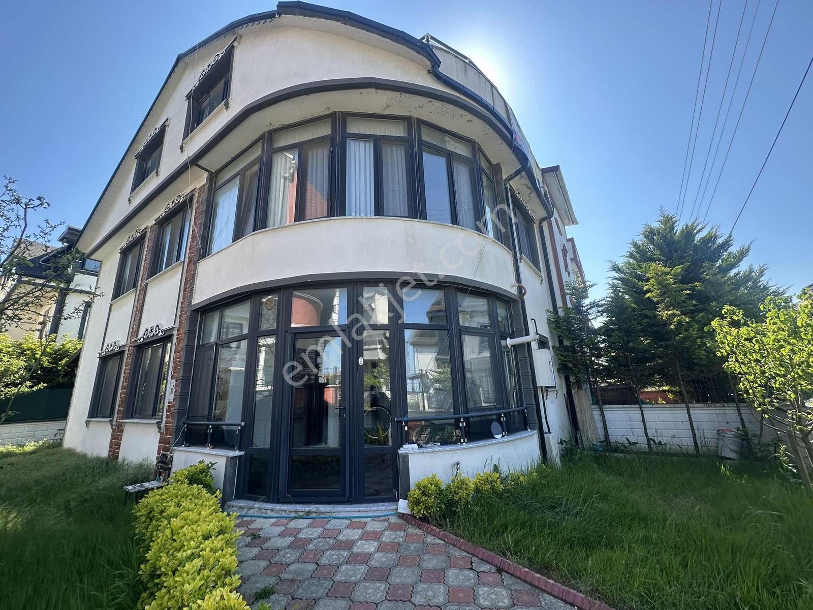 Denize 100 Metre Tam Müstakıl Villa — fotoğraf 2