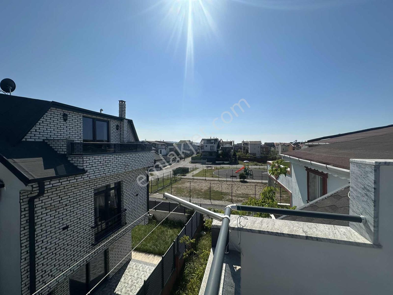 Denize 100 Metre Tam Müstakıl Villa — fotoğraf 24