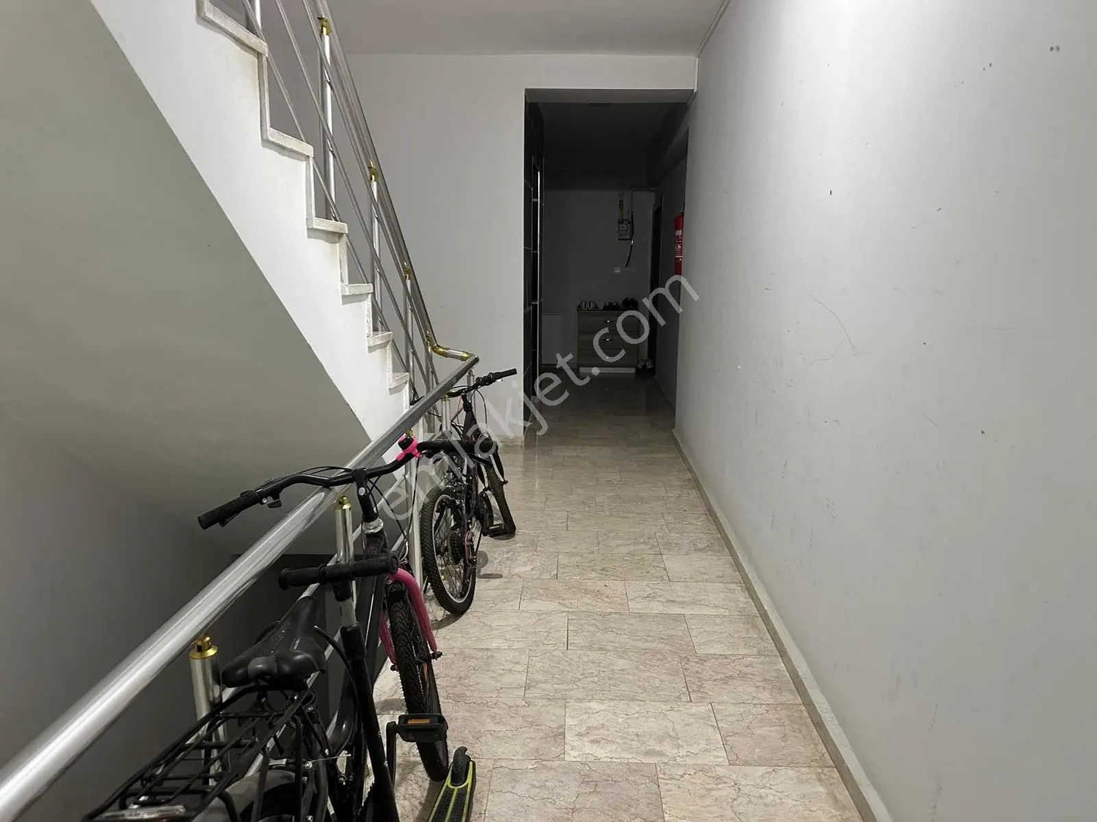 Ali Paşa Bulvar Dibi 3+1 Site İçi E Banyolu Satılık Daire — fotoğraf 25