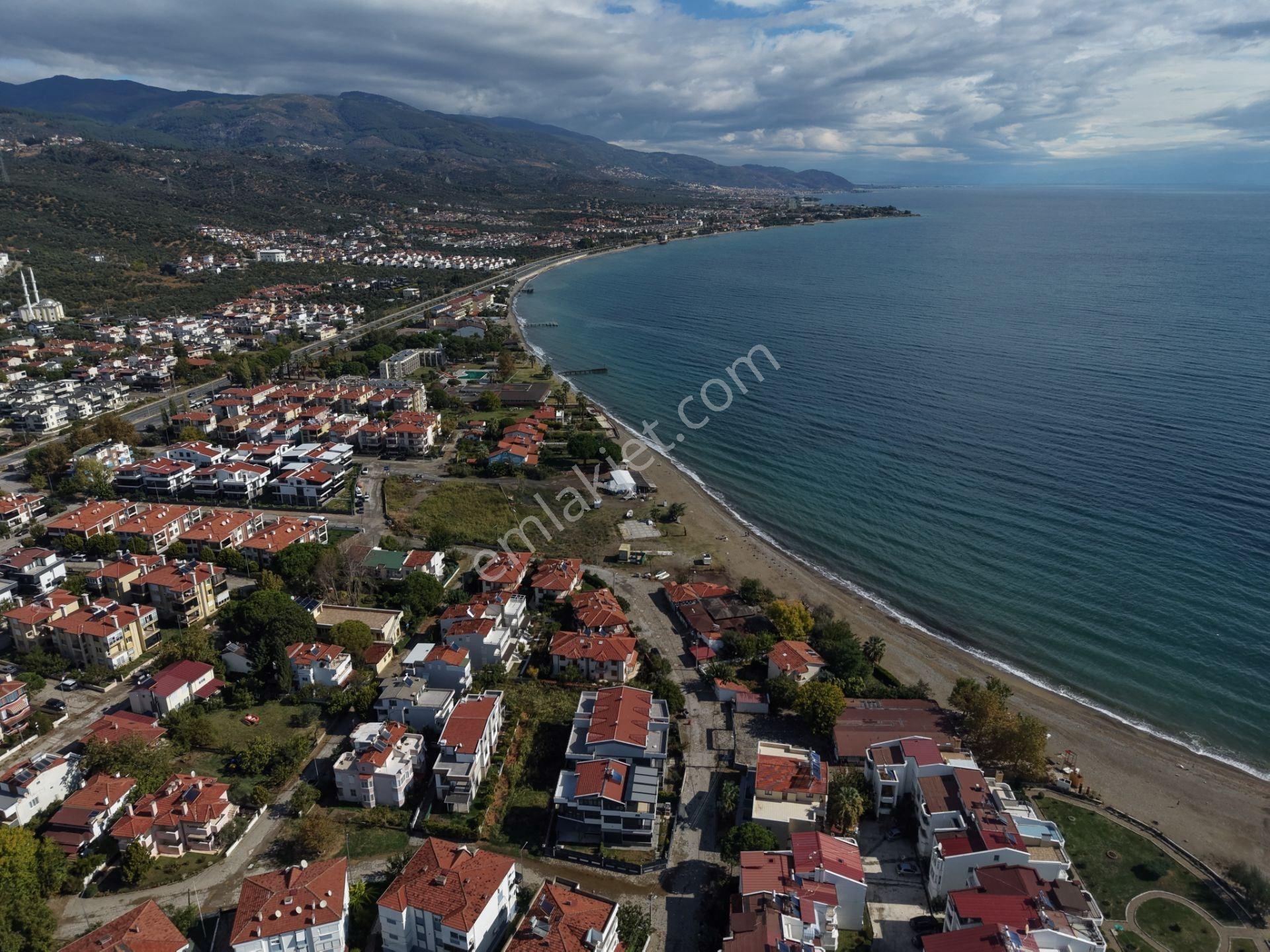 Mera Emlatan Altınoluk Narlıda Denize 50 Metre Bahçeli 4+1 Villa — fotoğraf 7