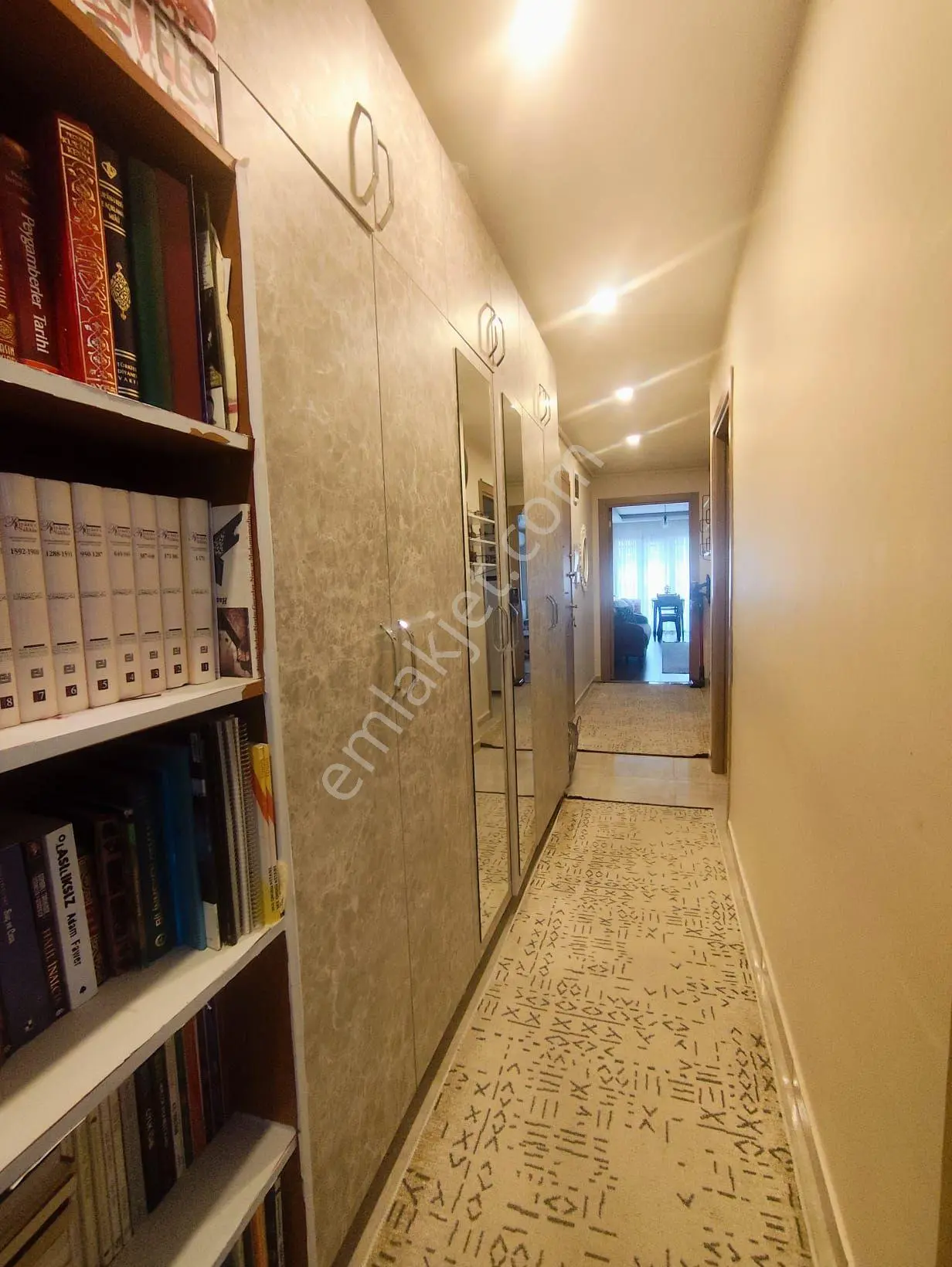 Mertcan'dan Hürriyet Mah Kapalı Balkonlu - İskanlı Yüksek Giriş 3+1 — fotoğraf 24