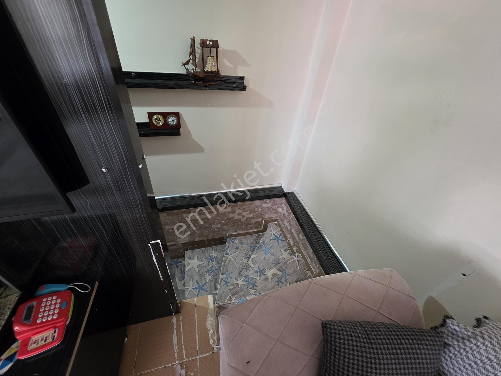 Doğukent Caddesi Yakını Giriş Kat Ters Dubleks 2+1 Daire — fotoğraf 14