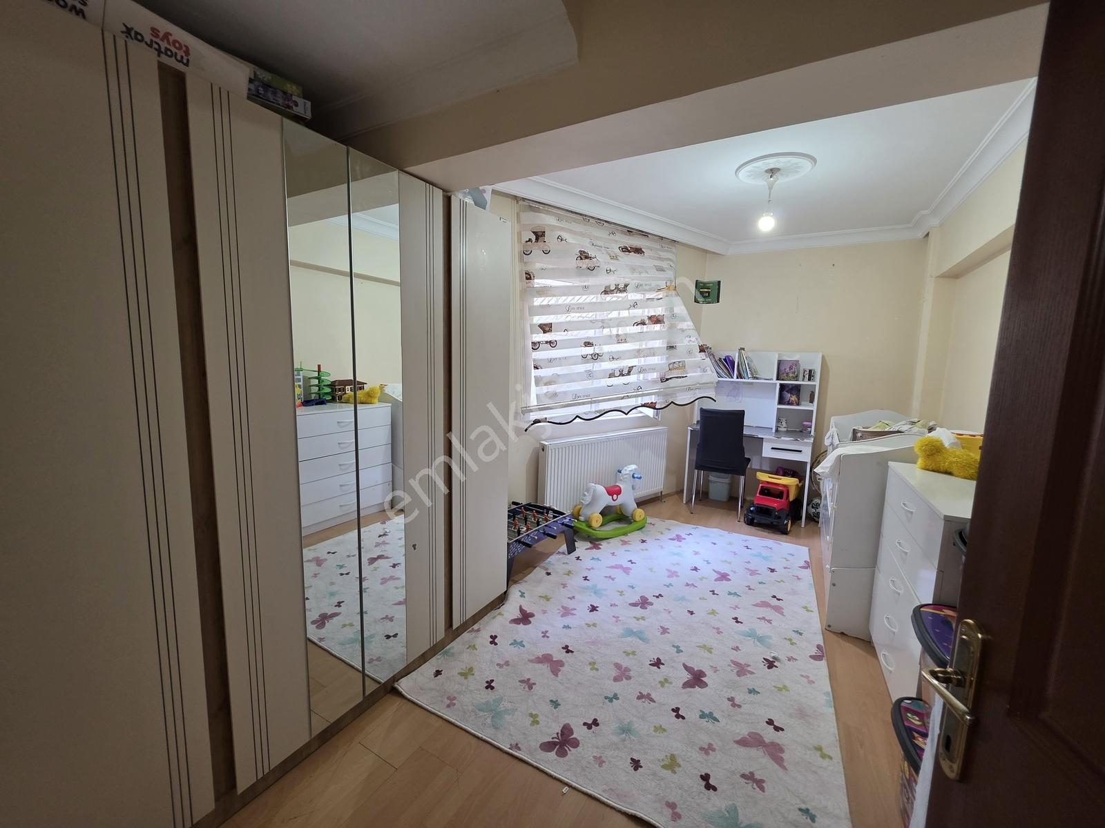 Doğukent Caddesi Yakını Giriş Kat Ters Dubleks 2+1 Daire — fotoğraf 19