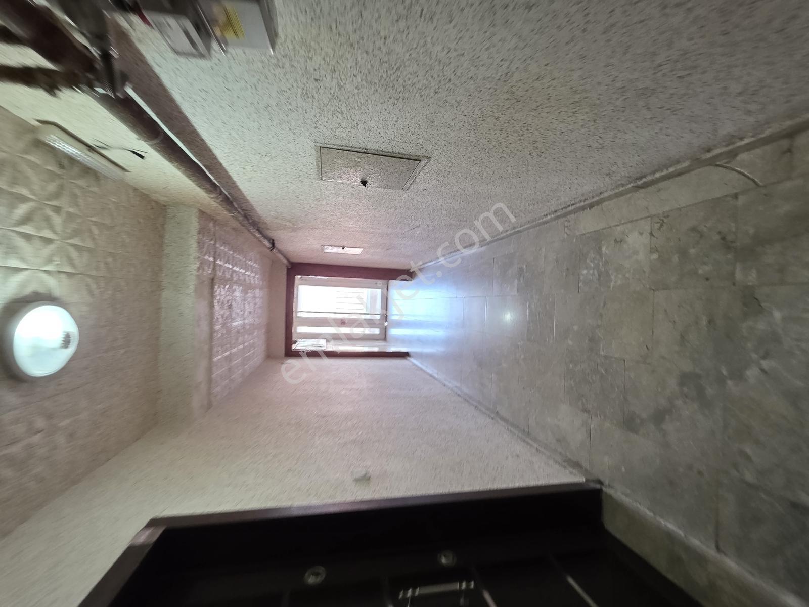 Doğukent Caddesi Yakını Giriş Kat Ters Dubleks 2+1 Daire — fotoğraf 30