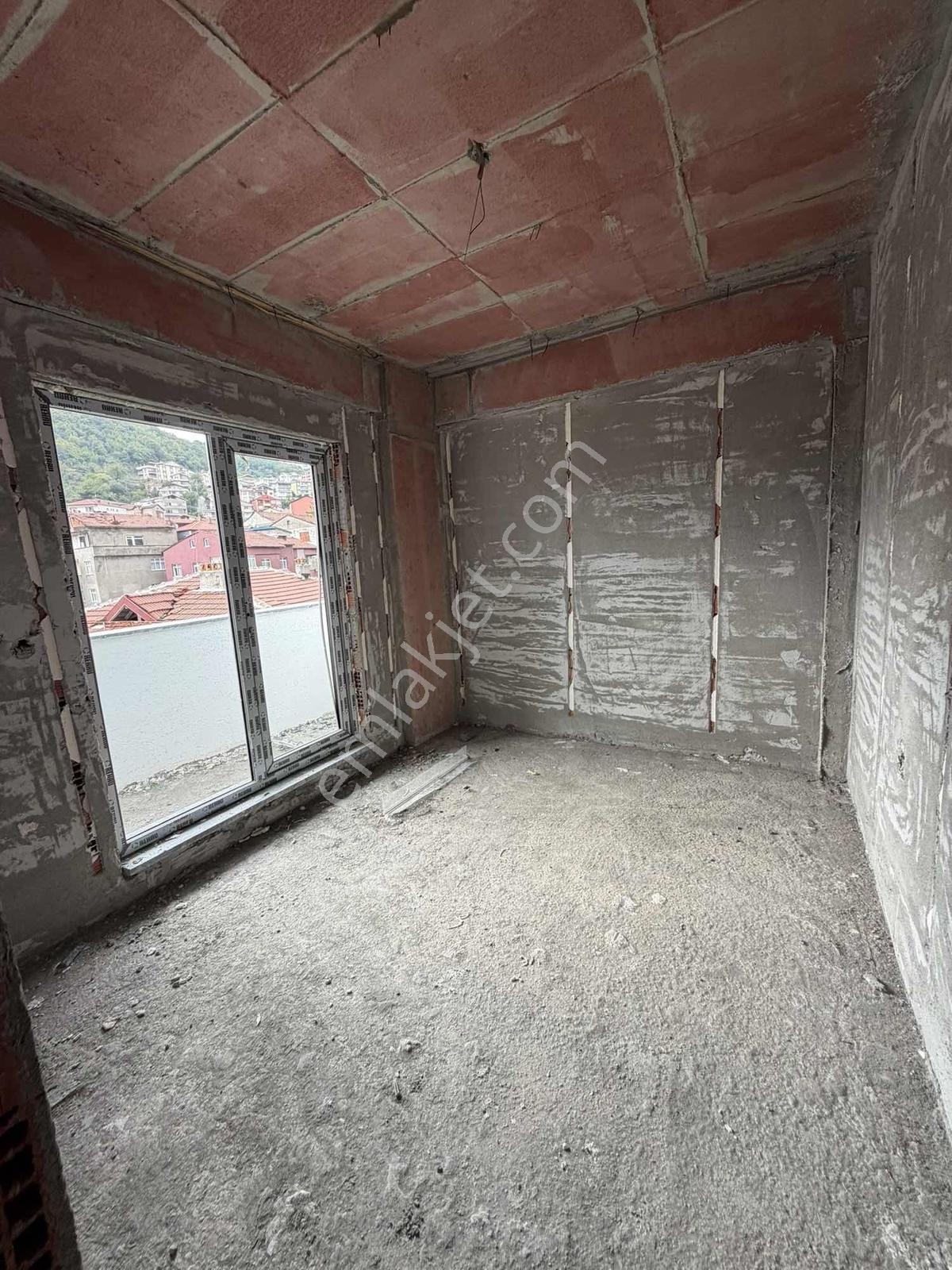 Engin Emlaktan Satlık 3+1 Daire — fotoğraf 10