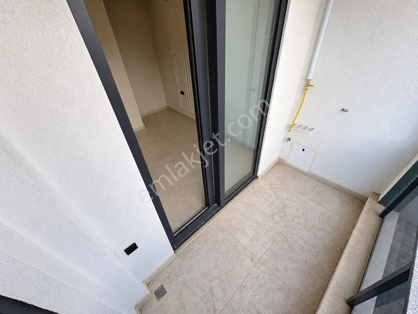 Mera Emlaktan Cennetayağı Mh Y. Isıtmalı Ultralüx 1+1 65m2 Daire — fotoğraf 15
