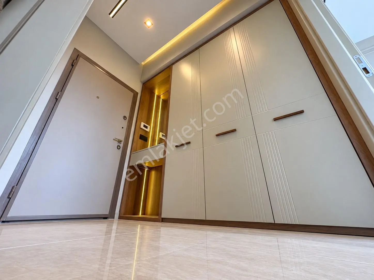 Mera Emlaktan Cennetayağı Mh Y. Isıtmalı Ultralüx 1+1 65m2 Daire — fotoğraf 16