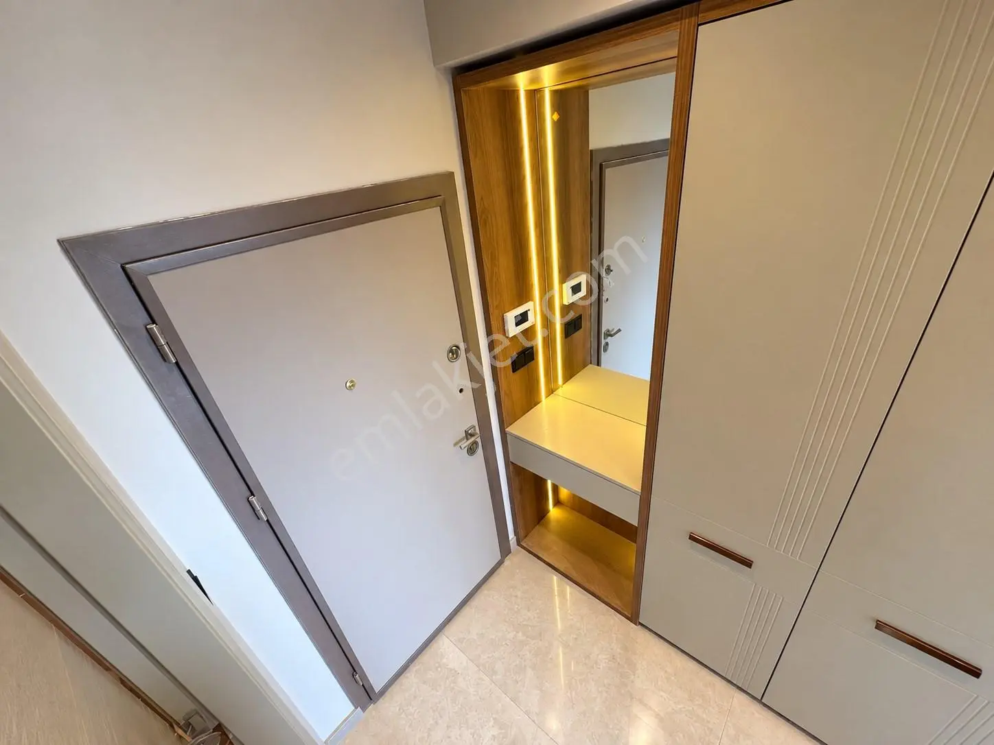 Mera Emlaktan Cennetayağı Mh Y. Isıtmalı Ultralüx 1+1 65m2 Daire — fotoğraf 17