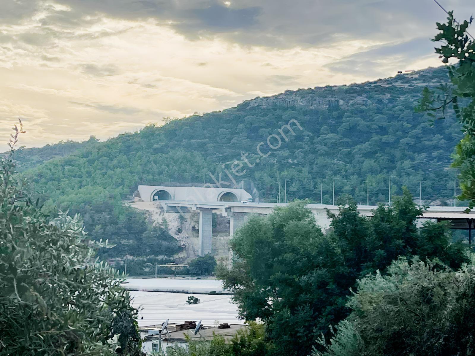 Lemas'ta 387m2 Arsa İçerisinde Müstakil 2 Katlı Ev — fotoğraf 16