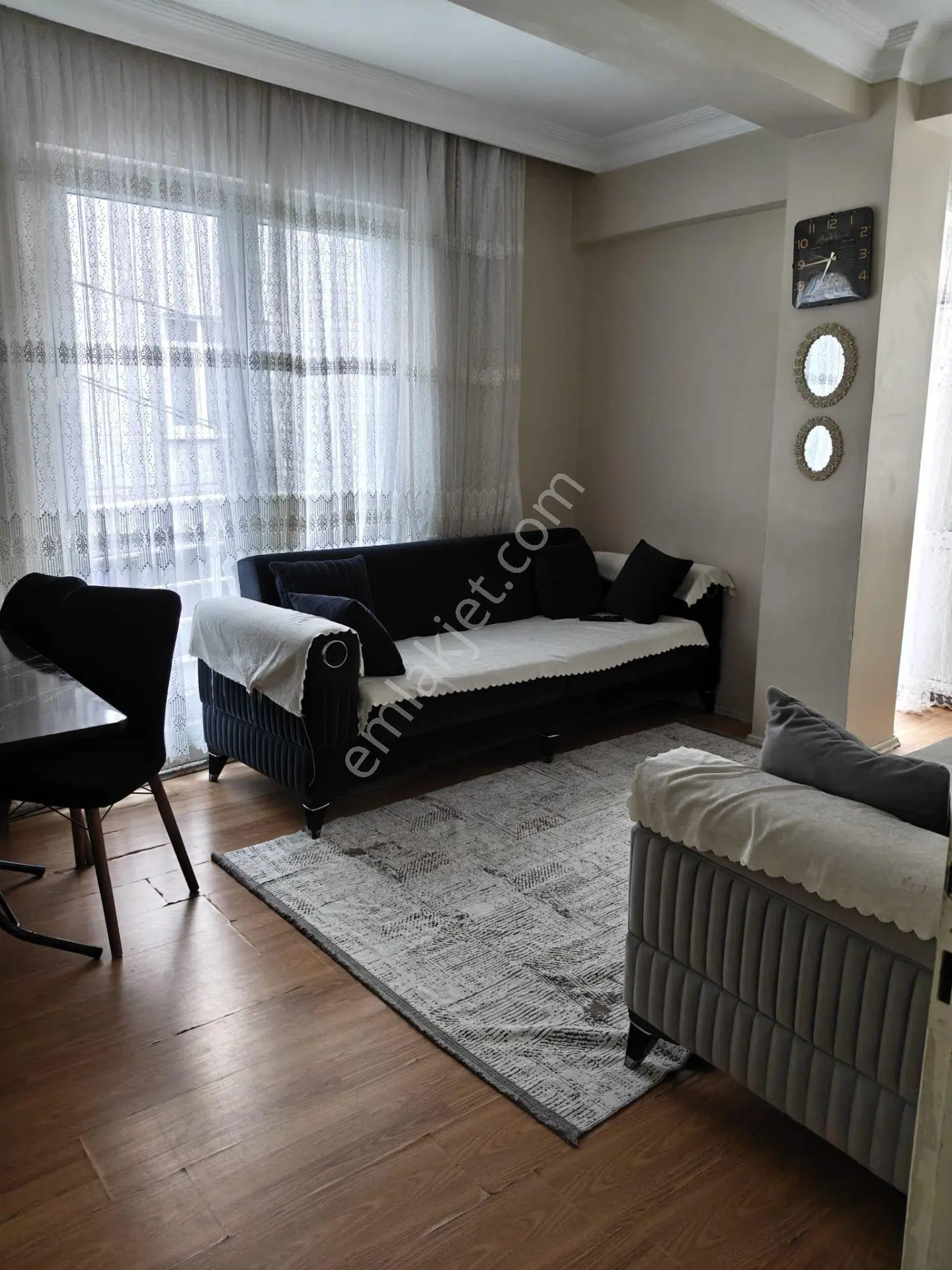 Bahcelievler Zafer Mahallesi 2+1 Krediye Uygun Satılık Daire