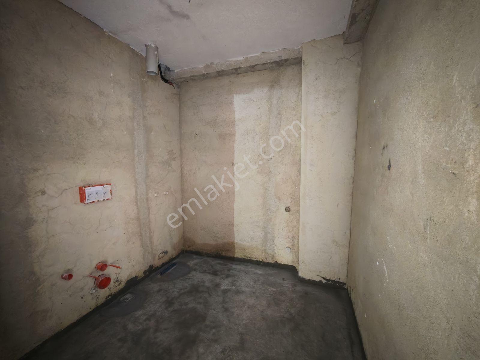 Kayalardan Kamelya Cd Dibi İyi Konumda Arakat 2+1 Açık Mutfak — fotoğraf 8