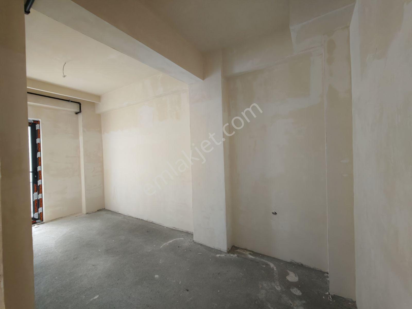 Kayalardan Kamelya Cd Dibi İyi Konumda Arakat 2+1 Açık Mutfak — fotoğraf 11