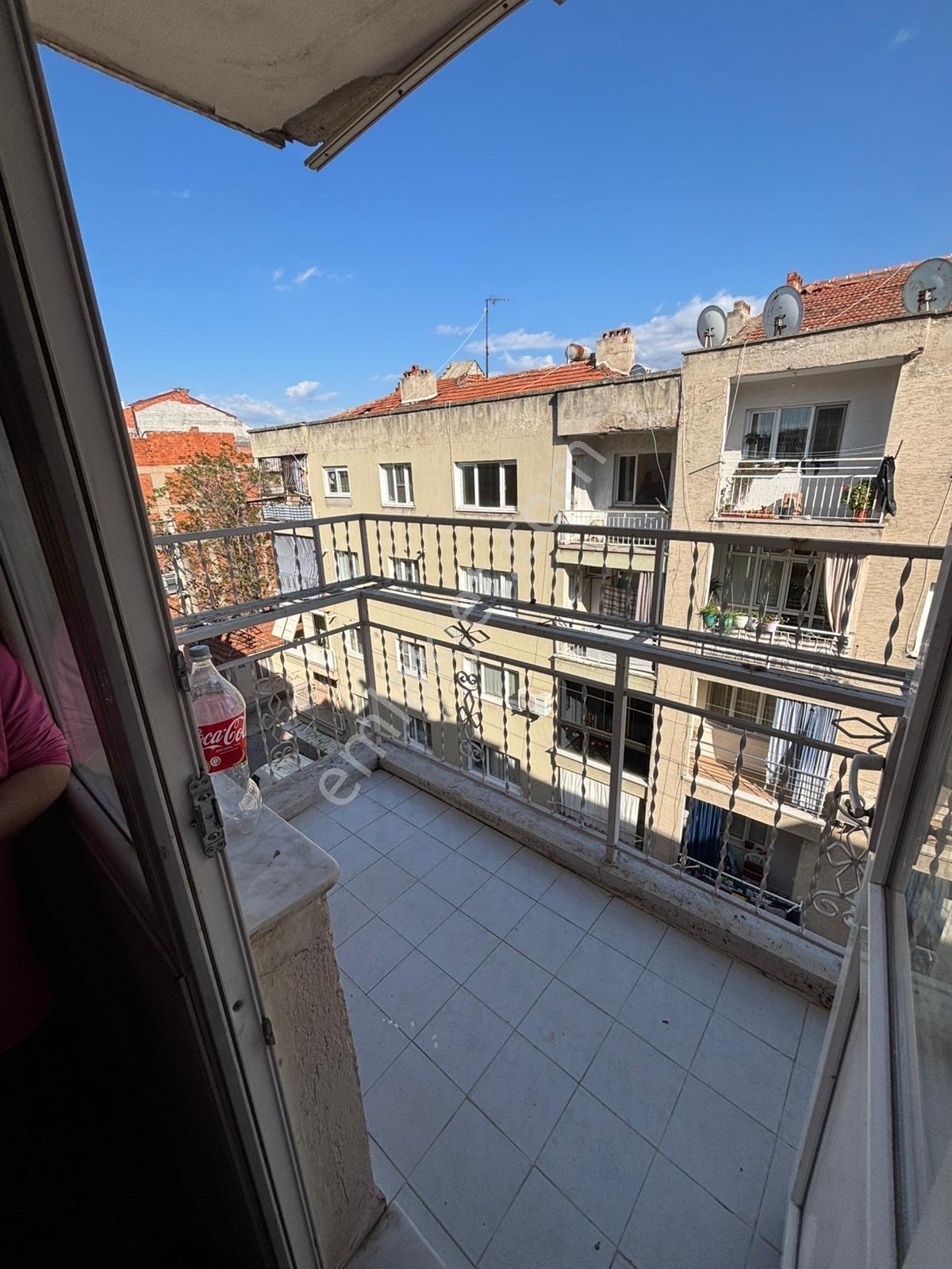 Esel Emlak’tan Turgutlu Yılmazlar Mahallesinde Acil Satılık 3+1 Daire — fotoğraf 14
