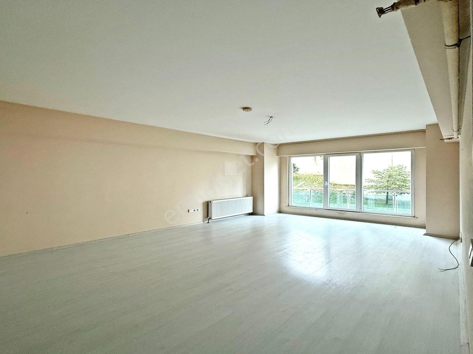 Havuzlu Ve Güvenlikli Sitede Yatırıma Uygun Fırsat 2+1 Ara Kat ! — fotoğraf 3