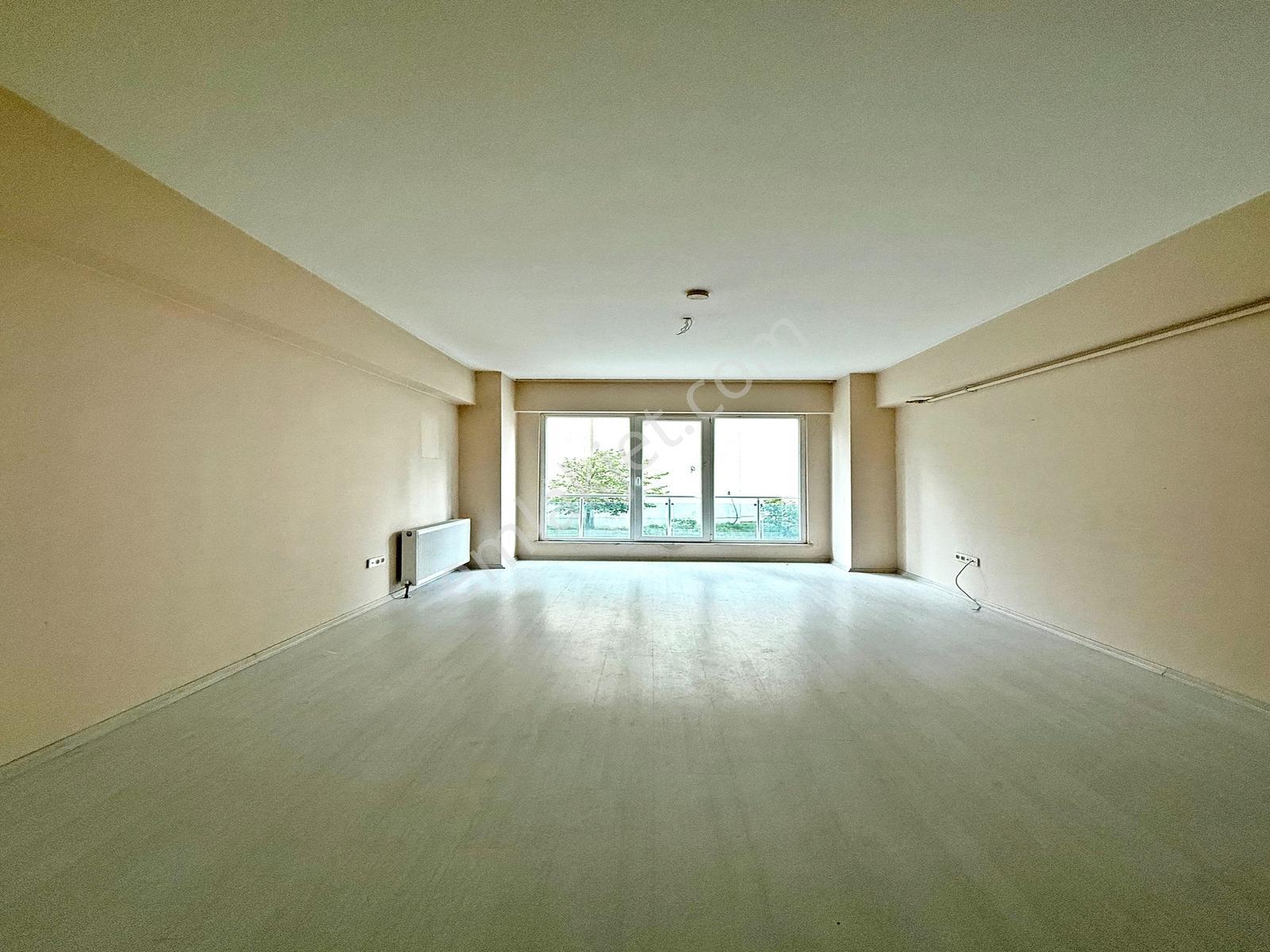 Havuzlu Ve Güvenlikli Sitede Yatırıma Uygun Fırsat 2+1 Ara Kat ! — fotoğraf 4