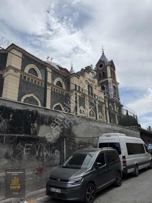 Taksim Dolapdere Komple Bina Yatırım Fırsatı Kira Getiri Yüksek — fotoğraf 7