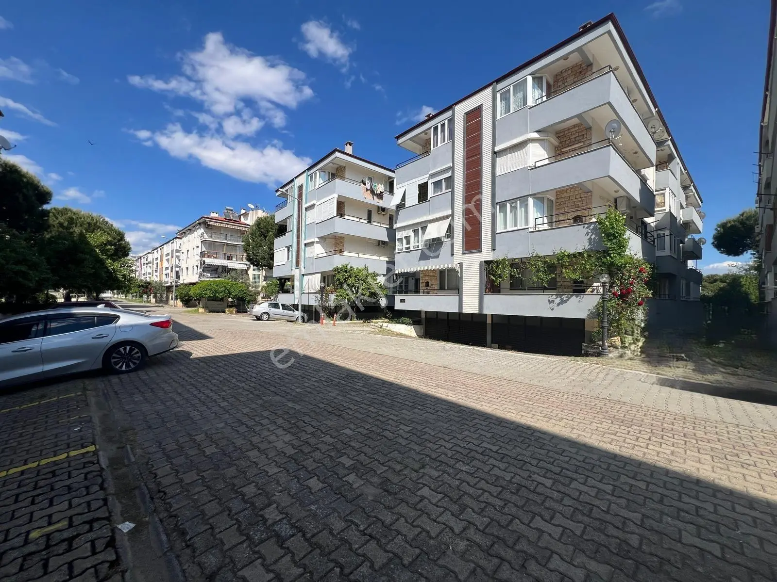 Altnkumda Doğalgazlı Ayrı Mutfaklı Ara Kat Ön Cephe 2+1 Daire — fotoğraf 2