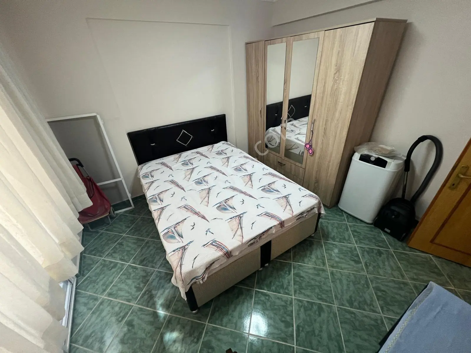 Altnkumda Doğalgazlı Ayrı Mutfaklı Ara Kat Ön Cephe 2+1 Daire — fotoğraf 13