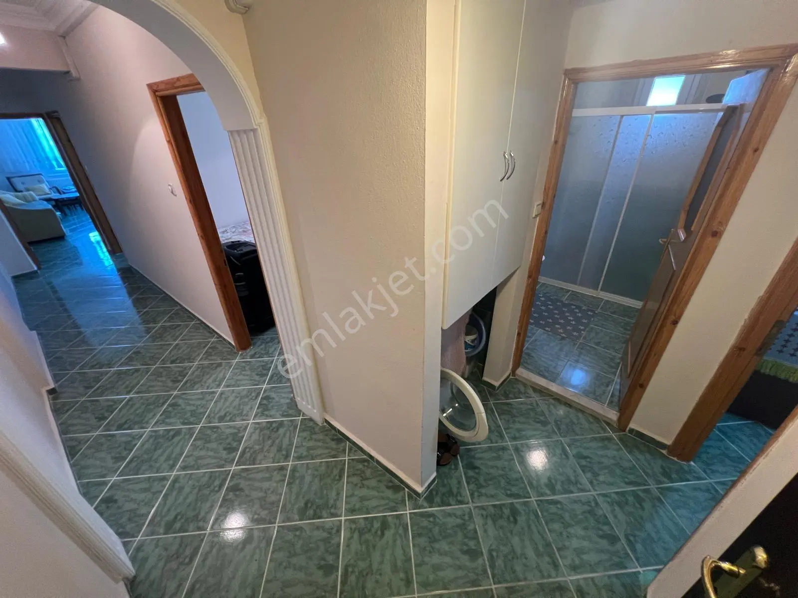 Altnkumda Doğalgazlı Ayrı Mutfaklı Ara Kat Ön Cephe 2+1 Daire — fotoğraf 16