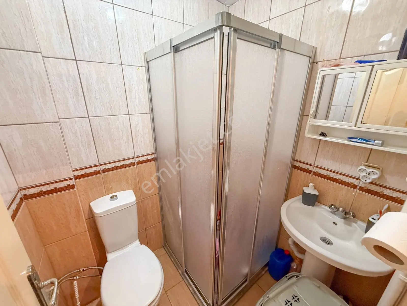 Kumbağ Merkezde İskanlı Kat Mülkiyetli Binada Satılık 1+1 Daire — fotoğraf 21