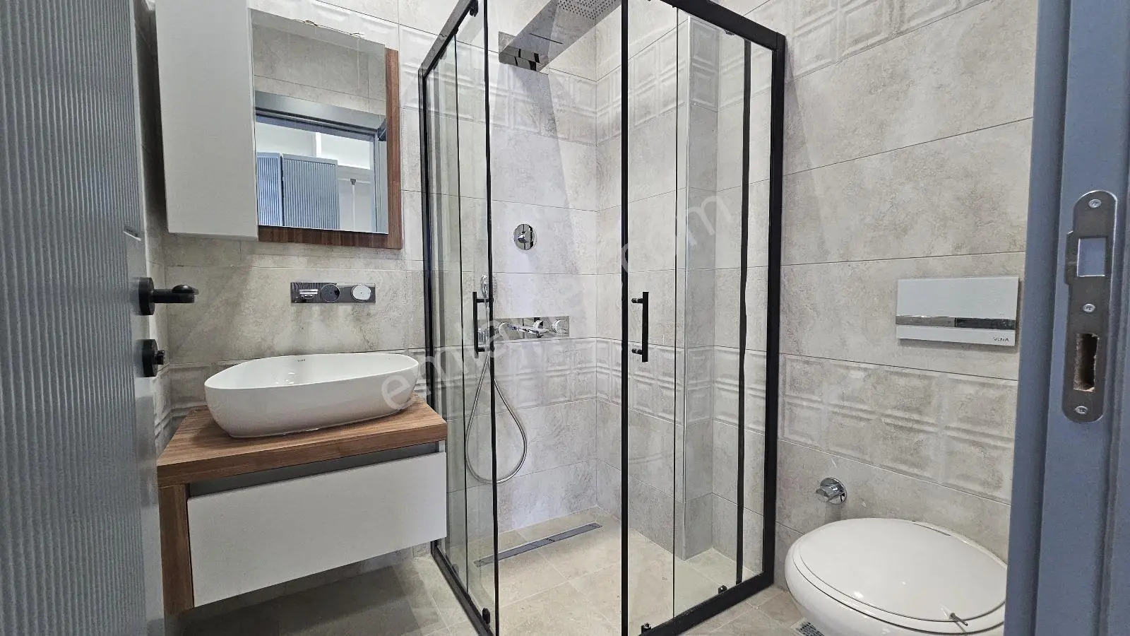 Kuşadası Merkezde Satılık 4+1 — fotoğraf 15