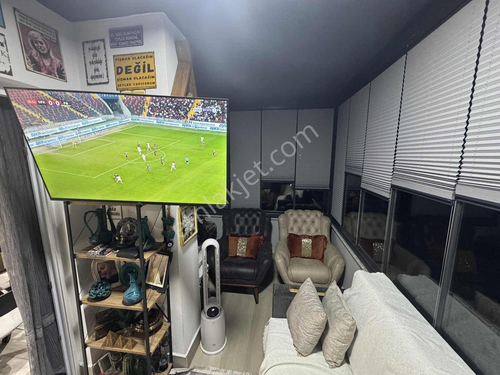 Merkez'de Satılık 4+1 Ultra Lüks Geniş Daire !! — fotoğraf 8