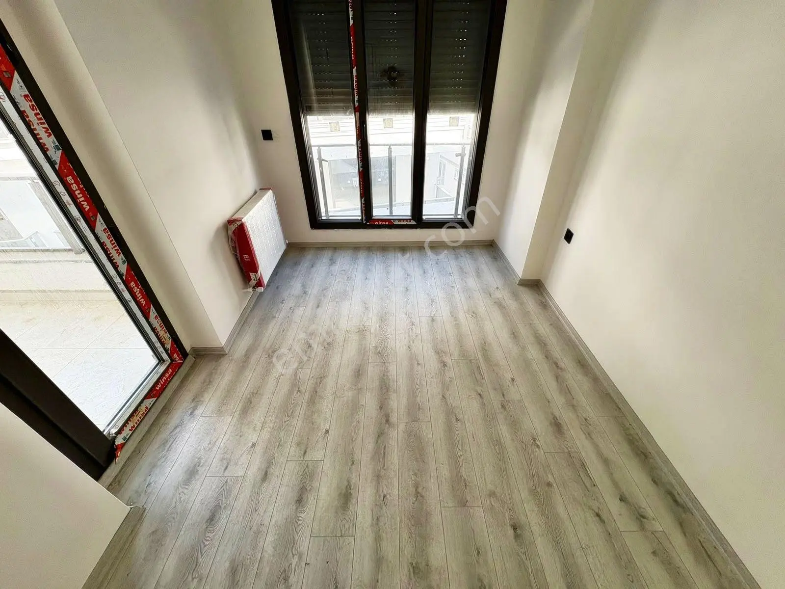 Aktif'ten Akçay'da Satılık Krediye Uygun Yüzme Havuzlu Kapalı Otoparklı Lüx 1+1 Daire — fotoğraf 21