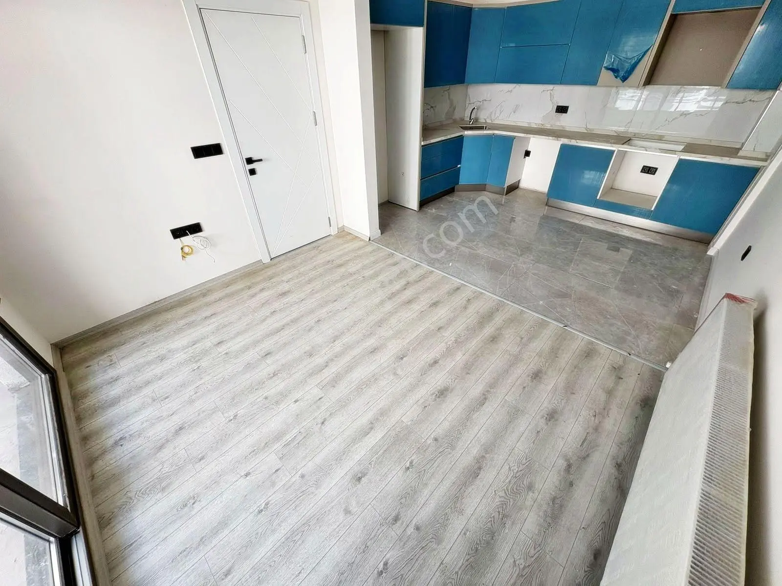 Aktif'ten Akçay'da Satılık Krediye Uygun Yüzme Havuzlu Kapalı Otoparklı Lüx 1+1 Daire — fotoğraf 27