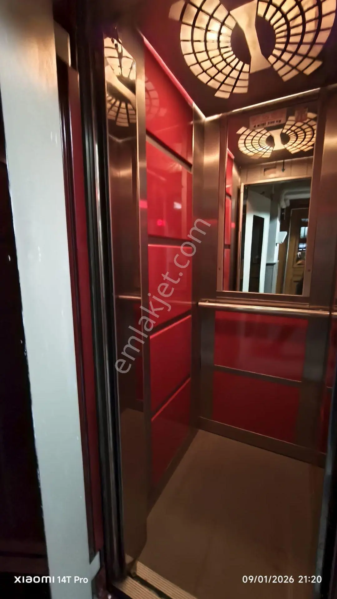 Bahcelievler Hürriyet Mahallesi Mahmutbey Cadesşne Yakın 2+1 5 Kat Krediye Uygun — fotoğraf 19