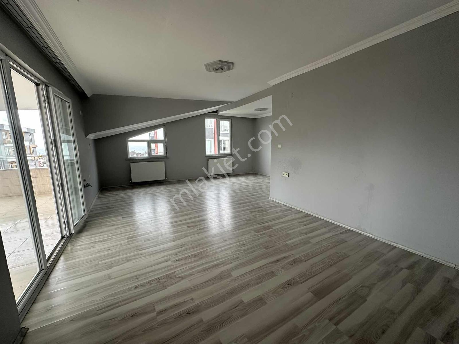 Karayelden Ramada Otel Karşısı Full Deniz Manzaralı Dubleks 5+1 — fotoğraf 12