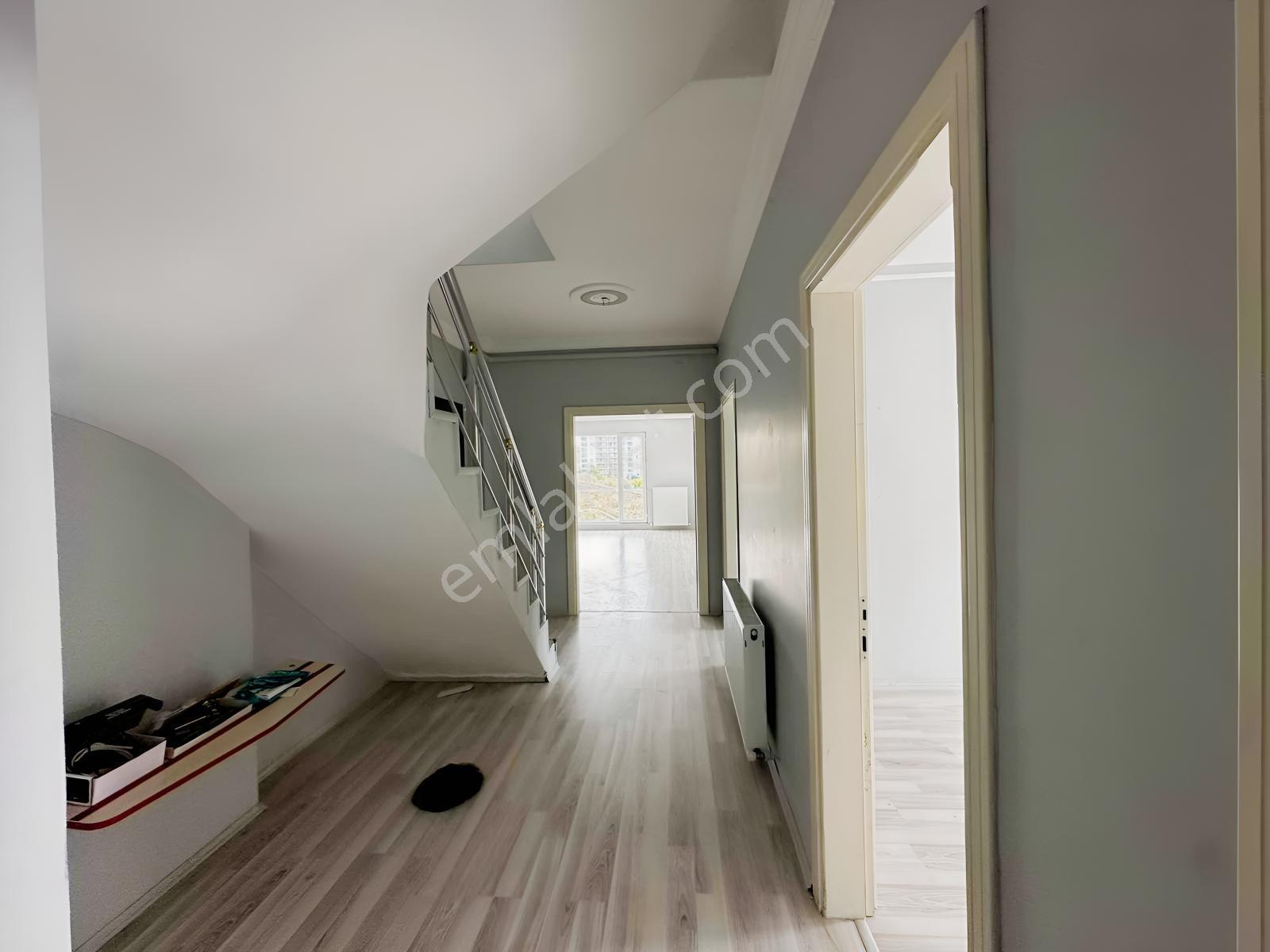 Karayelden Ramada Otel Karşısı Full Deniz Manzaralı Dubleks 5+1 — fotoğraf 16