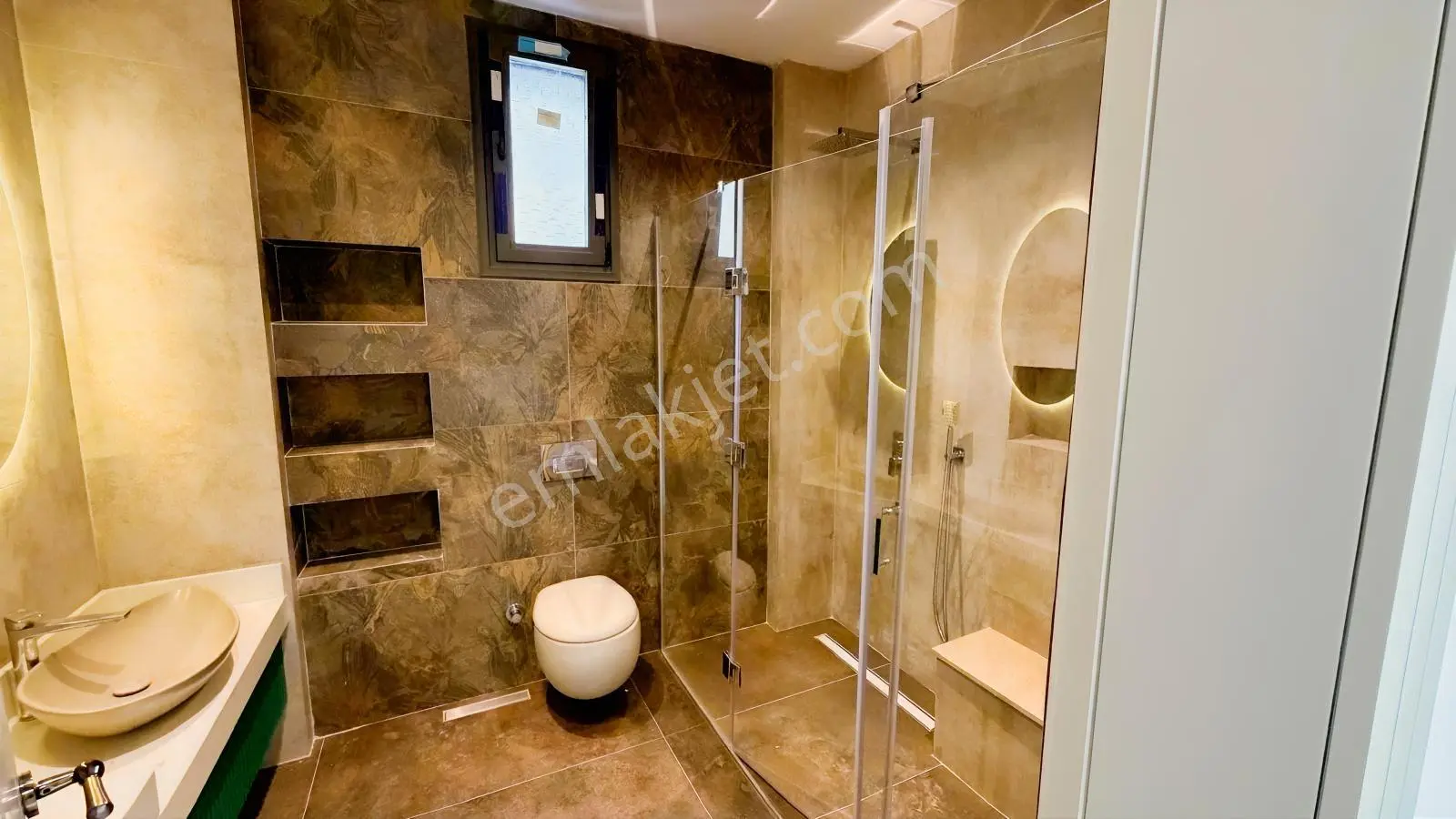 Kemalpaşa Yukarı Kızılca'da Müstakil Havuzlu 4 + 1 Satılık Villa — fotoğraf 12