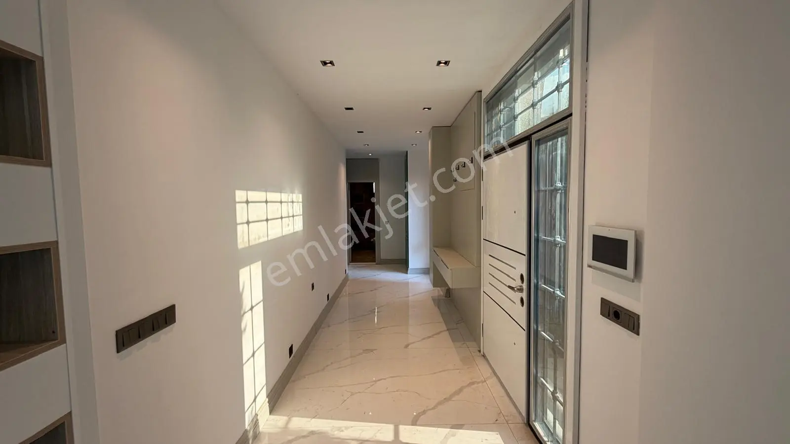 Kemalpaşa Yukarı Kızılca'da Müstakil Havuzlu 4 + 1 Satılık Villa — fotoğraf 29
