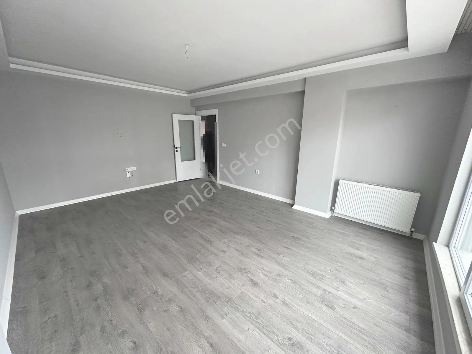 Misket Düzlükte Ara Katta Ön Cephe Full Yapılı 3+1 Satılık Daire — fotoğraf 2