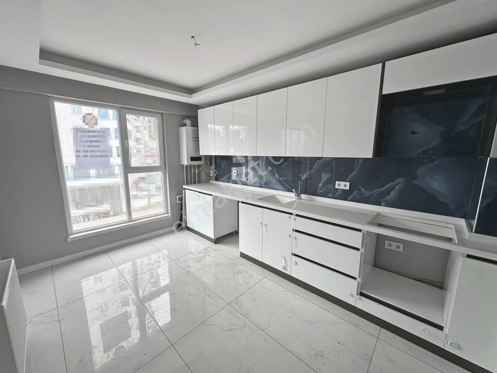 Misket Düzlükte Ara Katta Ön Cephe Full Yapılı 3+1 Satılık Daire — fotoğraf 5