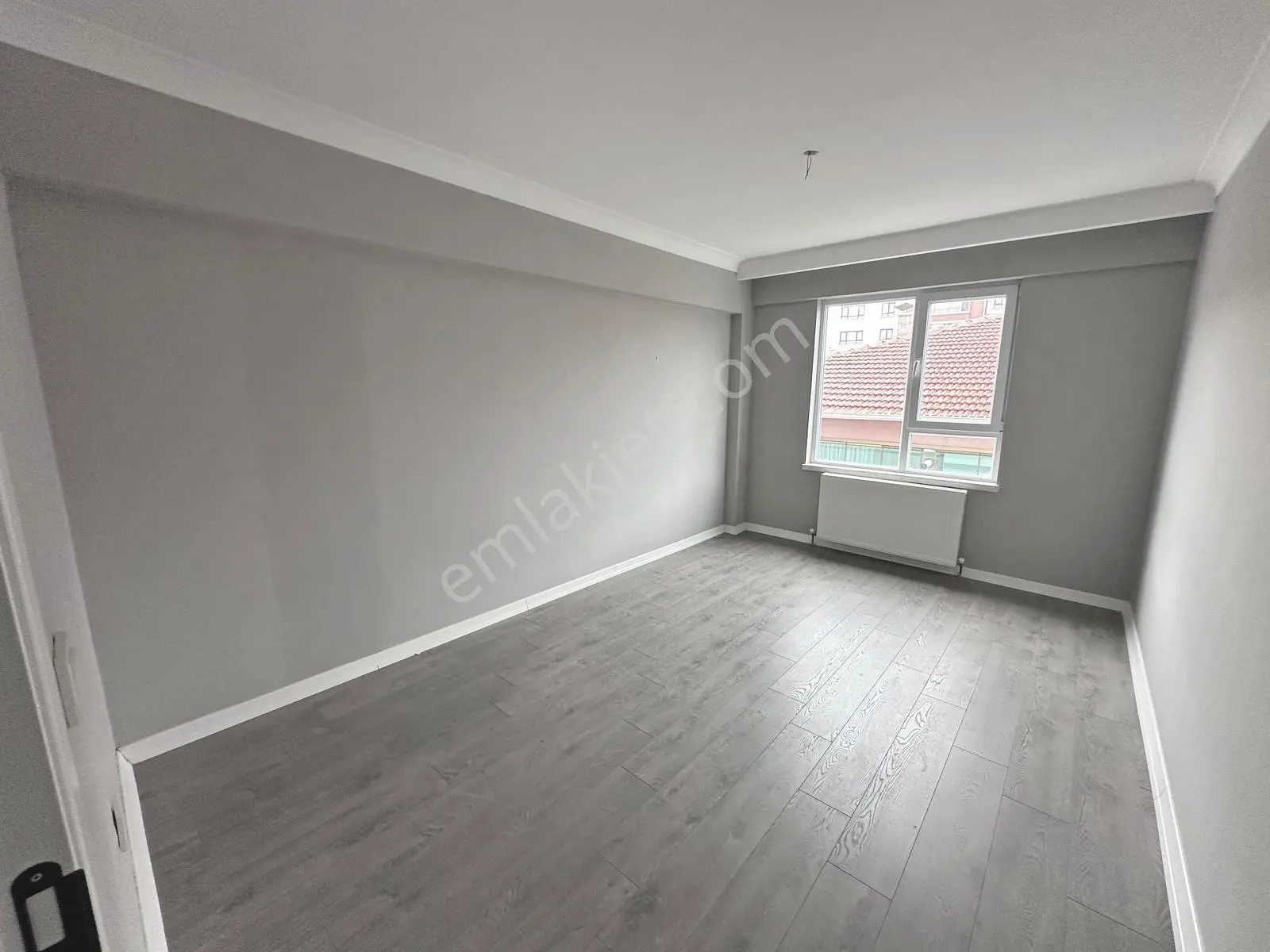 Misket Düzlükte Ara Katta Ön Cephe Full Yapılı 3+1 Satılık Daire — fotoğraf 18